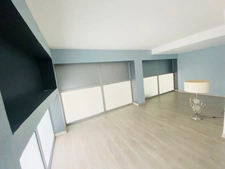 En plein centre-ville de COLOMIERS, à vendre locaux d'activités professionnelles ou commerciales de 331 m² au sol