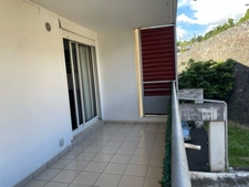 Appartement à vendre  T3 meublé à SAINTE CLOTILDE (974)