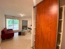 A louer Appartement 2 pièces 49 m² sur BELLE PIERRE (974)