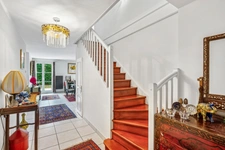 CHATOU - Recent FAMILY HOME - 5 bedrooms - Private gated residence.