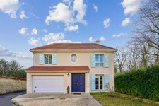 MAISON FAMILIALE 150m2- 5 chambres - Résidence privée fermée.