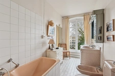 Neuilly-sur-Seine – Rue Perronet – 62 m² – 3ᵉ étage avec ascenseur – Plein sud – Calme sur jardins
