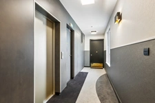 GRAND STUDIO lumineux avec balcon, au calme, sur jardin
