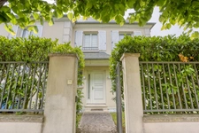 BUZENVAL - Maison familiale 5 chambres avec jardin plein sud, au calme