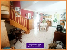 Magnifique propriété avec 2 maisons et piscine sur 3 hectares à 15min de BERNAY