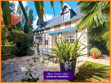 Magnifique propriété avec 2 maisons et piscine sur 3 hectares à 30min de Verneuil sur Avre 