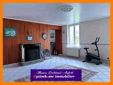 Domaine avec ancien Pavillon de Chasse sur 8 hectares à 25min de Verneuil sur Avre dans l'Orne 