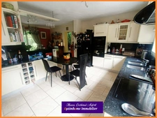 Magnifique propriété avec 2 maisons et piscine sur 3 hectares à 30min de Verneuil sur Avre 