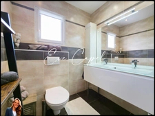 Maison à vendre 4 pièces LE GRAU D'AGDE (34), Villa Contemporaine 3 Chambres avec Garage et Piscine Chauffée à 2 minutes des Plages