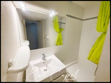 Appartement à vendre 3 pièces LE CAP D'AGDE (34), DUPLEX T3 - 400 m des plages - Vendu Meublé - dans résidence avec Piscine & Ascenseur