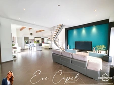 Maison à vendre 4 pièces LE GRAU D'AGDE (34), Villa Contemporaine 3 Chambres avec Garage et Piscine Chauffée à 2 minutes des Plages