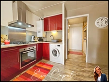 Appartement à vendre 2 pièces LE CAP D'AGDE (34), Secteur PINEDE, Appartement T2 + CABINE avec Stationnement privatif + Piscine