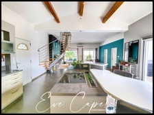 Maison à vendre 4 pièces LE GRAU D'AGDE (34), Villa Contemporaine 3 Chambres avec Garage et Piscine Chauffée à 2 minutes des Plages