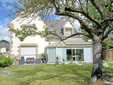 Charmante maison familiale avec grand jardin à Lamballe (22400)