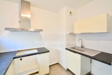 MONTPELLIER - Appartement T3 avec terrasse, cave et garage double