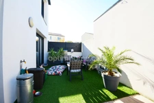 SAINT-JEAN-DE-VEDAS (34) – A vendre, Appartement Duplex 4 pièces de 83,78 m2 avec 2 terrasses.