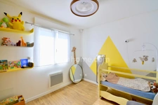SAUSSAN – A vendre, Maison 4 pièces de 83 m2 avec jardin et terrasse.