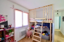 SAUSSAN – A vendre, Maison 4 pièces de 83 m2 avec jardin et terrasse.