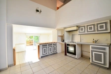 Maison 97 m² avec terrasse de 45 m² – Vailhauquès – À 20 min de Montpellier