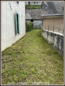 Dpt Hautes Pyrénées (65), à vendre LES ANGLES maison P1 de 50 m² - Terrain de 609,00 m² - Plain pied
