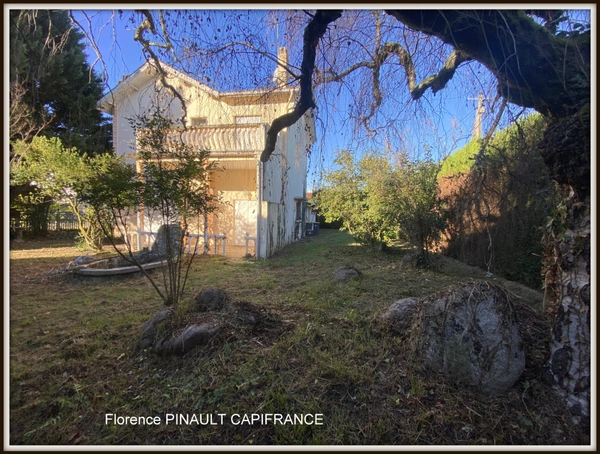 Maison à vendre 10 pièces TARBES (65)
