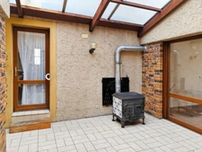 Maison historique de caractère  – 350 m² + granges 200 m² au sol -   KOENIGSMACKER (57)