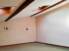 Maison historique de caractère  – 350 m² + granges 200 m² au sol -   KOENIGSMACKER (57)