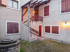 Maison historique de caractère  – 350 m² + granges 200 m² au sol -   KOENIGSMACKER (57)