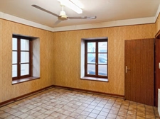 Maison historique de caractère  – 350 m² + granges 200 m² au sol -   KOENIGSMACKER (57)