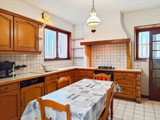Maison historique de caractère  – 350 m² + granges 200 m² au sol -   KOENIGSMACKER (57)