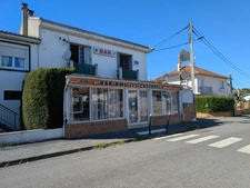 Immeuble à vendre AUREILHAN (65)