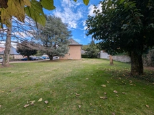 Immeuble à vendre ADE (65)