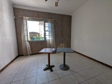 Immeuble à vendre AUREILHAN (65)