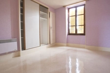 Appartement + Cave et jardin LANGEAC (43)