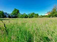 Terrain constructible 2008 m² - Lissac (43)