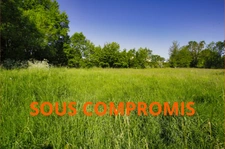 Terrain constructible 2008 m² - Lissac (43)