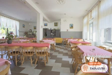  Hôtel-Restaurant à fort potentiel à La Chaise-Dieu (Haute-Loire)