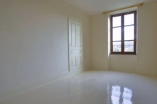 Appartement + Cave et jardin LANGEAC (43)