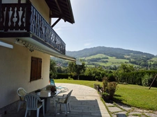 Maison à vendre 8 pièces BURDIGNIN (74)