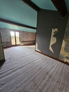 Maison 6 pièces a renover sur NEUVY 03