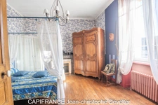 7 bedroom manor house in GORRON (53) on 932 m2 land