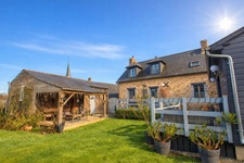 3 bedroom renovated stone house on 730 m2 land.