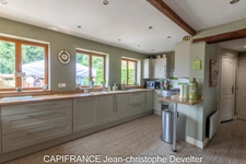 3 bedroom stone house on 0,6 acre land