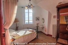 7 bedroom manor house in GORRON (53) on 932 m2 land