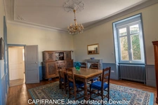 Maison à vendre  GORRON (53)maison bourgeoise 3 chambres avec garage sur terrain 717 m2