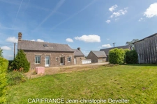 Maison à vendre 3 pièces GORRON (53) sur terrain de 1 000 m2 avec dépendances