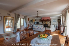 Maison à vendre 5 pièces proche de MAYENNE (53) maison 3 chambres sur 1,8 hectare