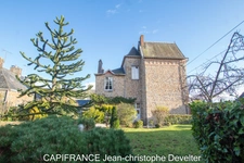 7 bedroom manor house in GORRON (53) on 932 m2 land