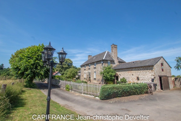 Propriete 4 chambres sur 2,5 hectares SAINT FRAIMBAULT (61)