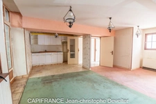 Maison à vendre GORRON (53) maison de ville deux chambres à rénover